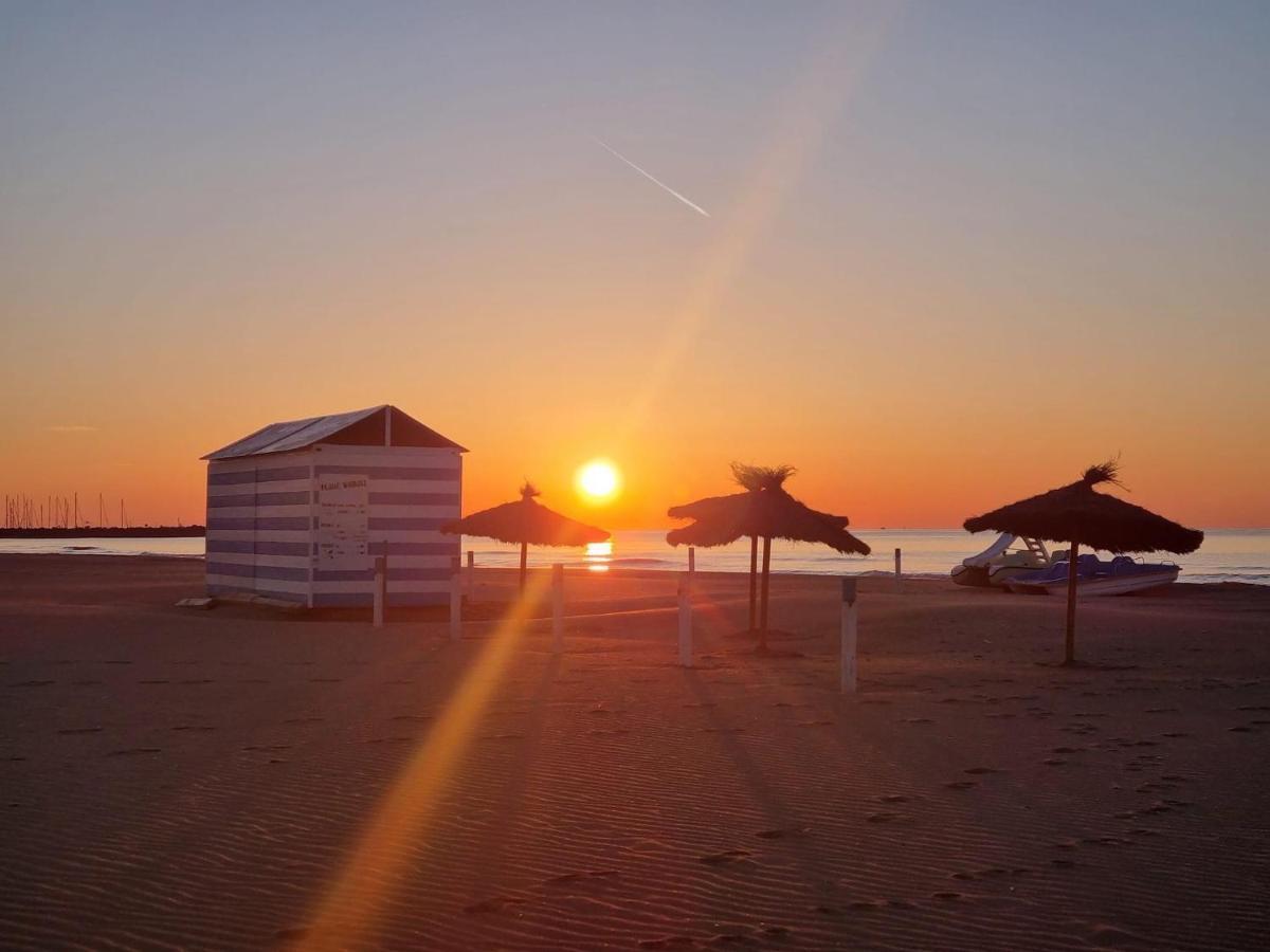 Mobil-Home Confort Tv Clim Narbonne-Plage Kültér fotó