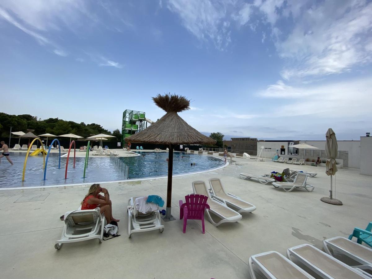 Mobil-Home Confort Tv Clim Narbonne-Plage Kültér fotó